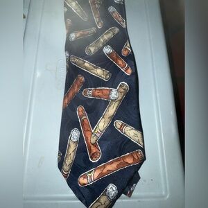 Silk surrey cigar tie